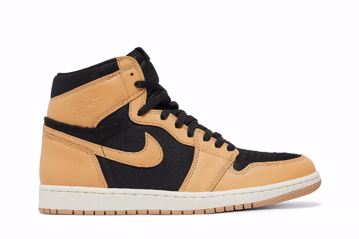 Air Jordan 1 High OG Heirloom, view 2