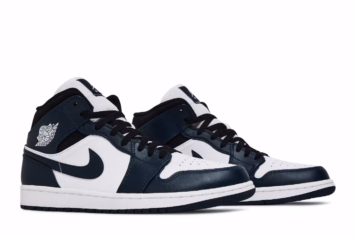 Air Jordan 1 Mid Armory Navy, view 9