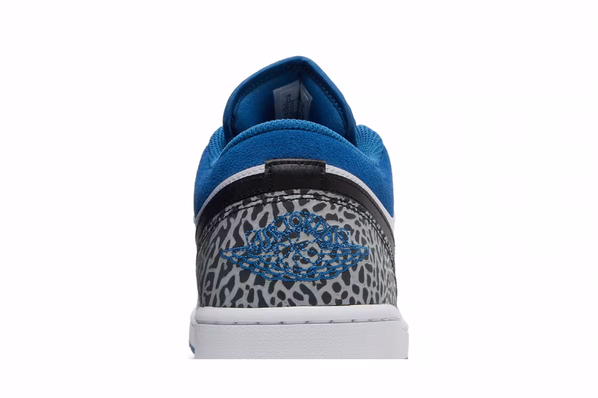 Air Jordan 1 Low SE True Blue, view 8