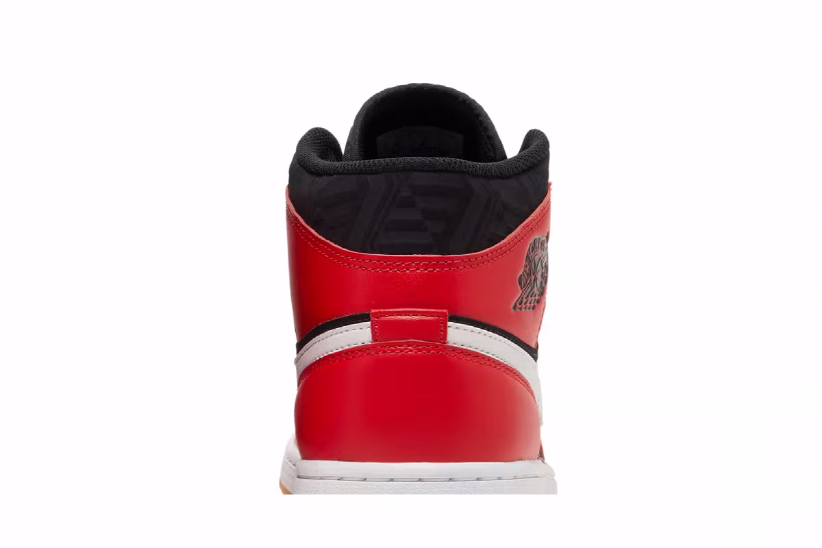 Air Jordan 1 Mid SE Christmas, view 8