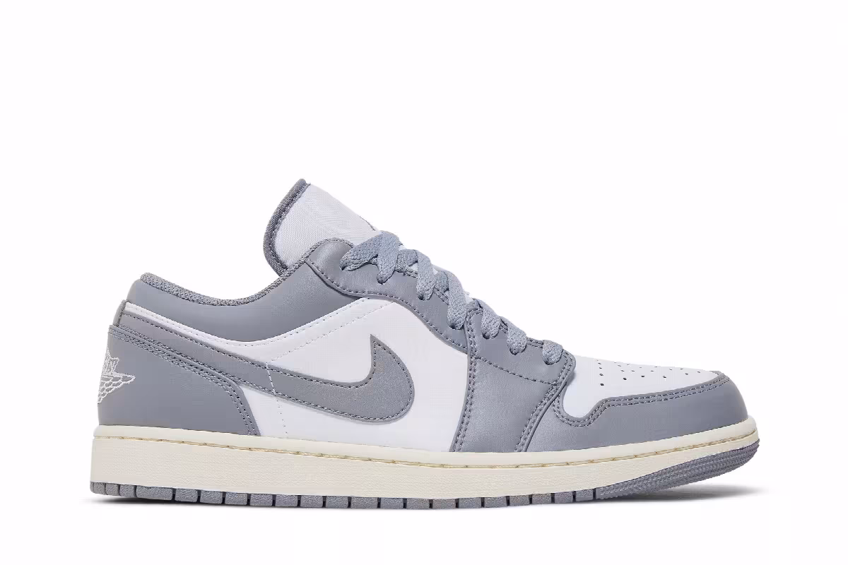 Air Jordan 1 Low Vintage Grey, view 2