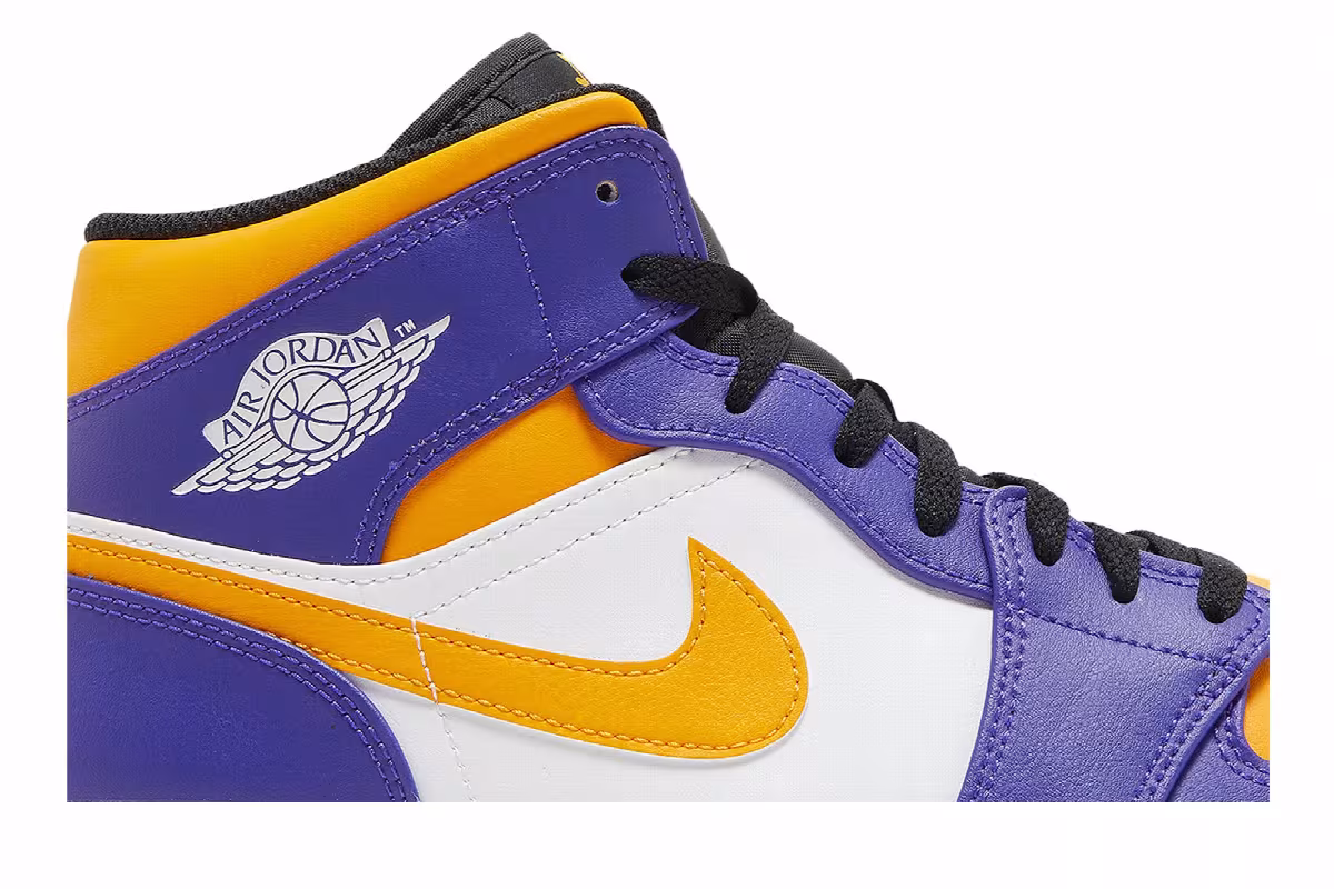 Air Jordan 1 Mid Lakers, view 3
