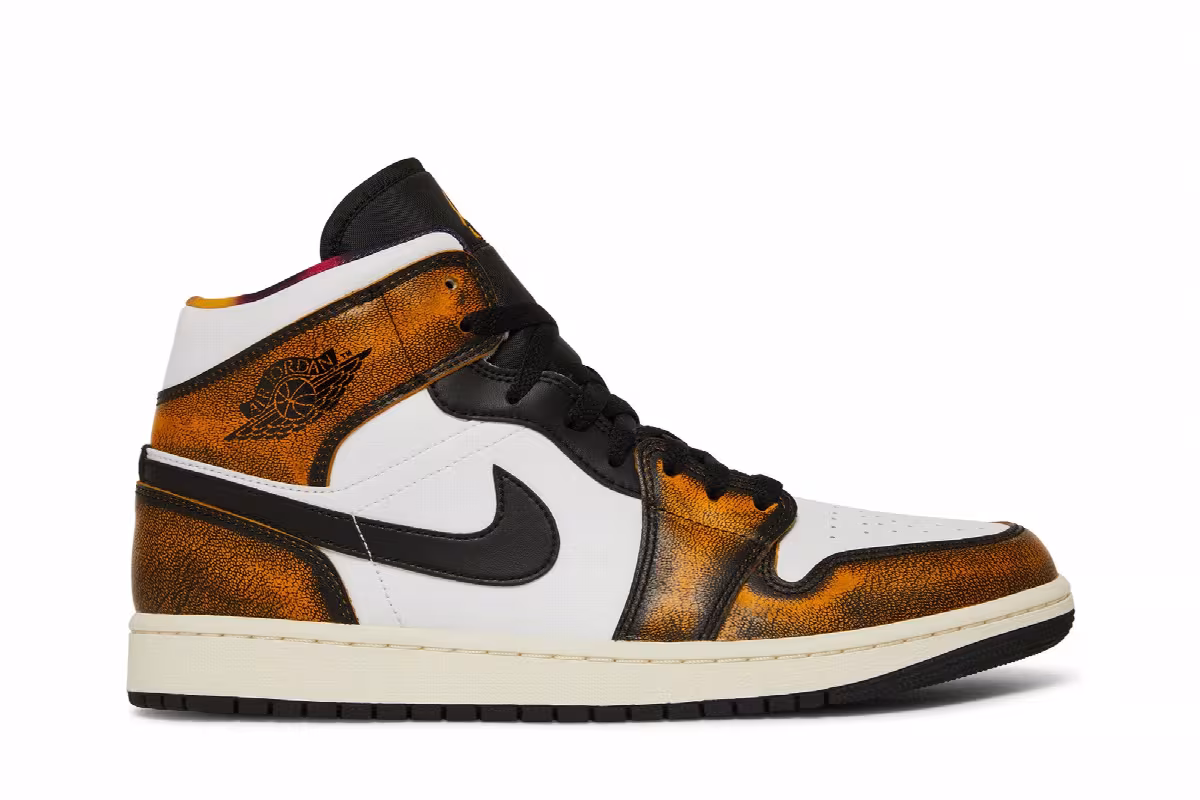 Air Jordan 1 Mid SE Wear-Away - Taxi, view 2