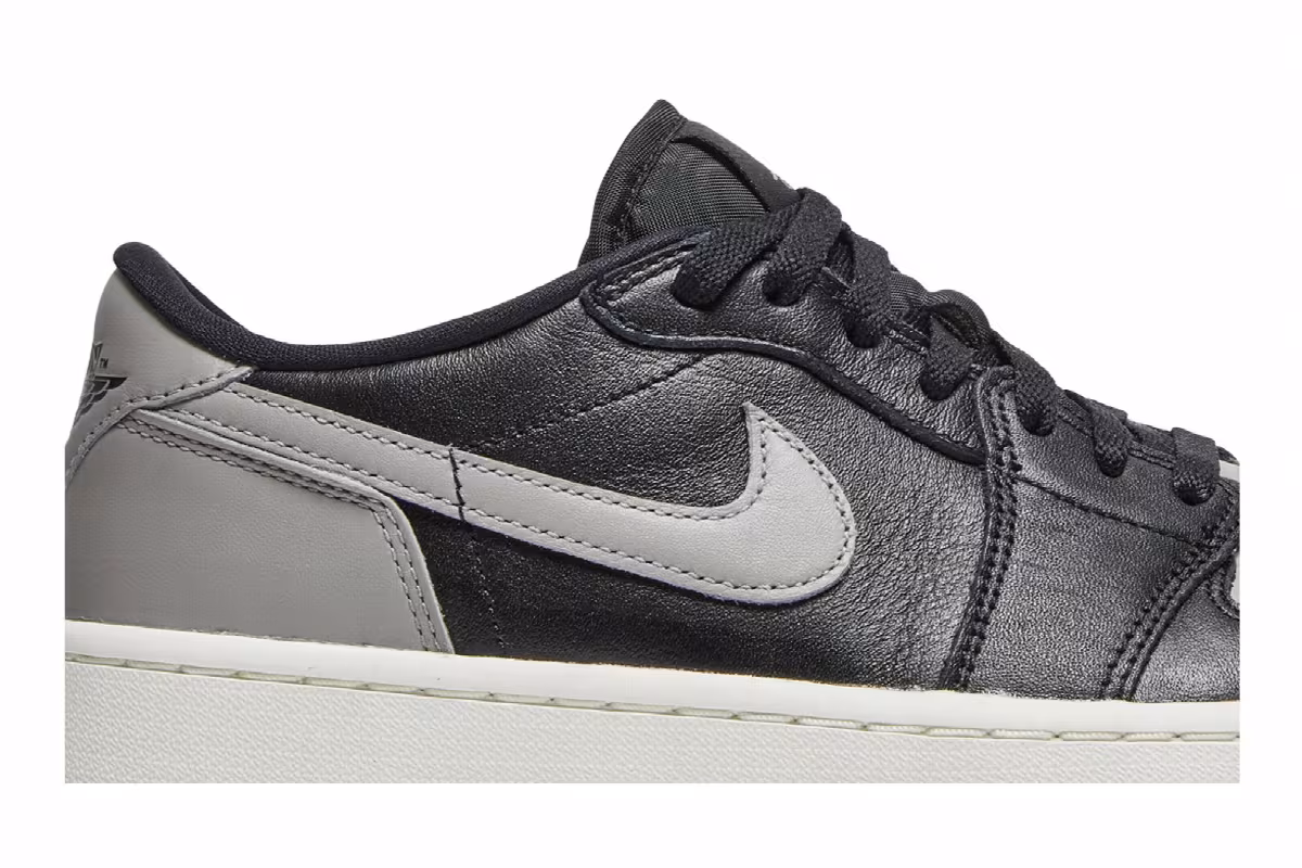 Air Jordan 1 Low Golf Shadow, view 3