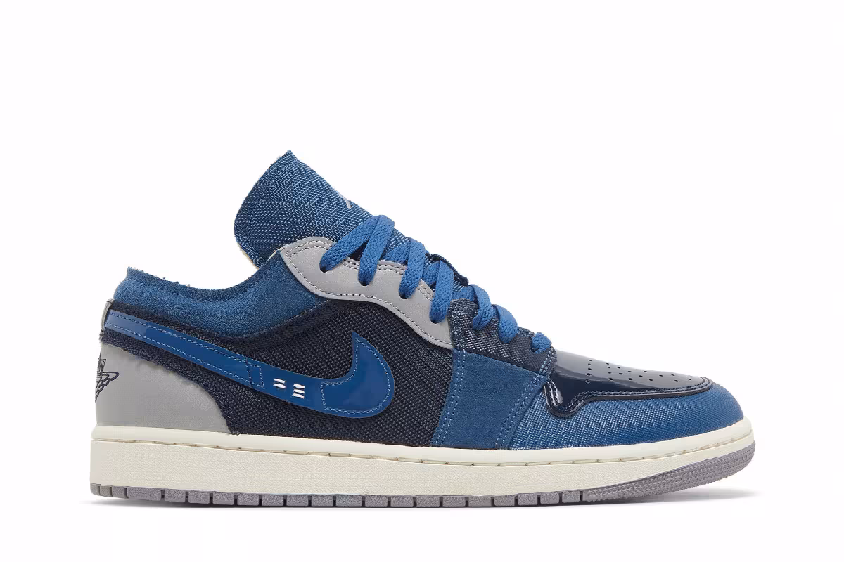Air Jordan 1 Low SE Craft Inside Out - Obsidian, view 2