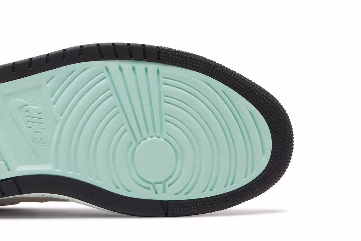 Air Jordan 1 High Zoom Comfort Fossil Stone, view 6