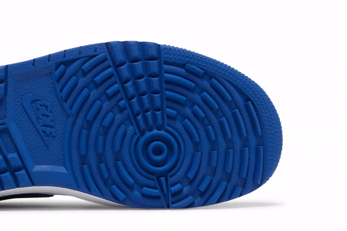 Air Jordan 1 Low Golf Royal Toe, view 6