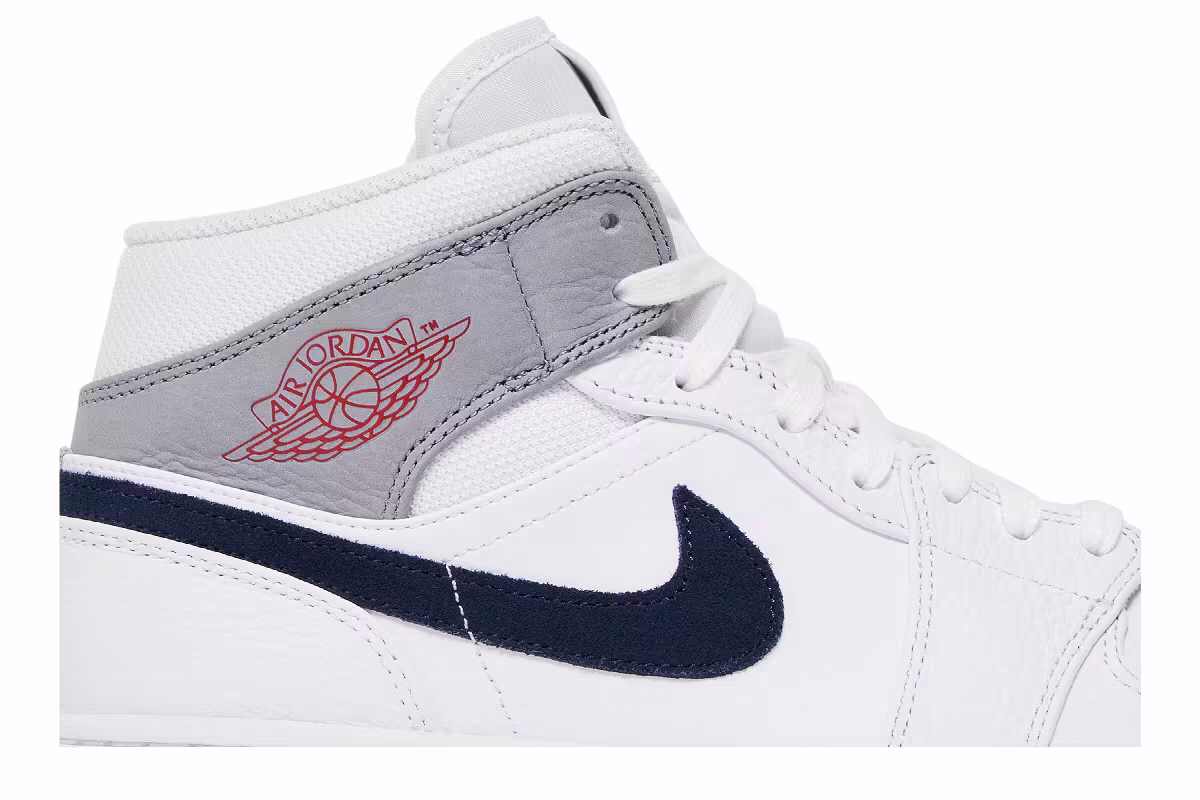 Air Jordan 1 Mid Paris, view 3