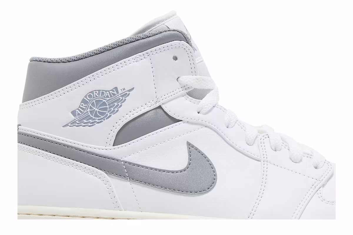 Air Jordan 1 Mid Neutral Grey, view 3