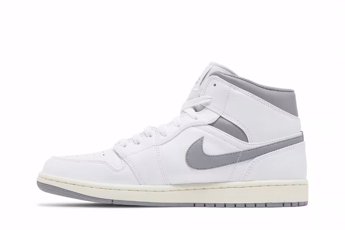 Air Jordan 1 Mid Neutral Grey, view 4