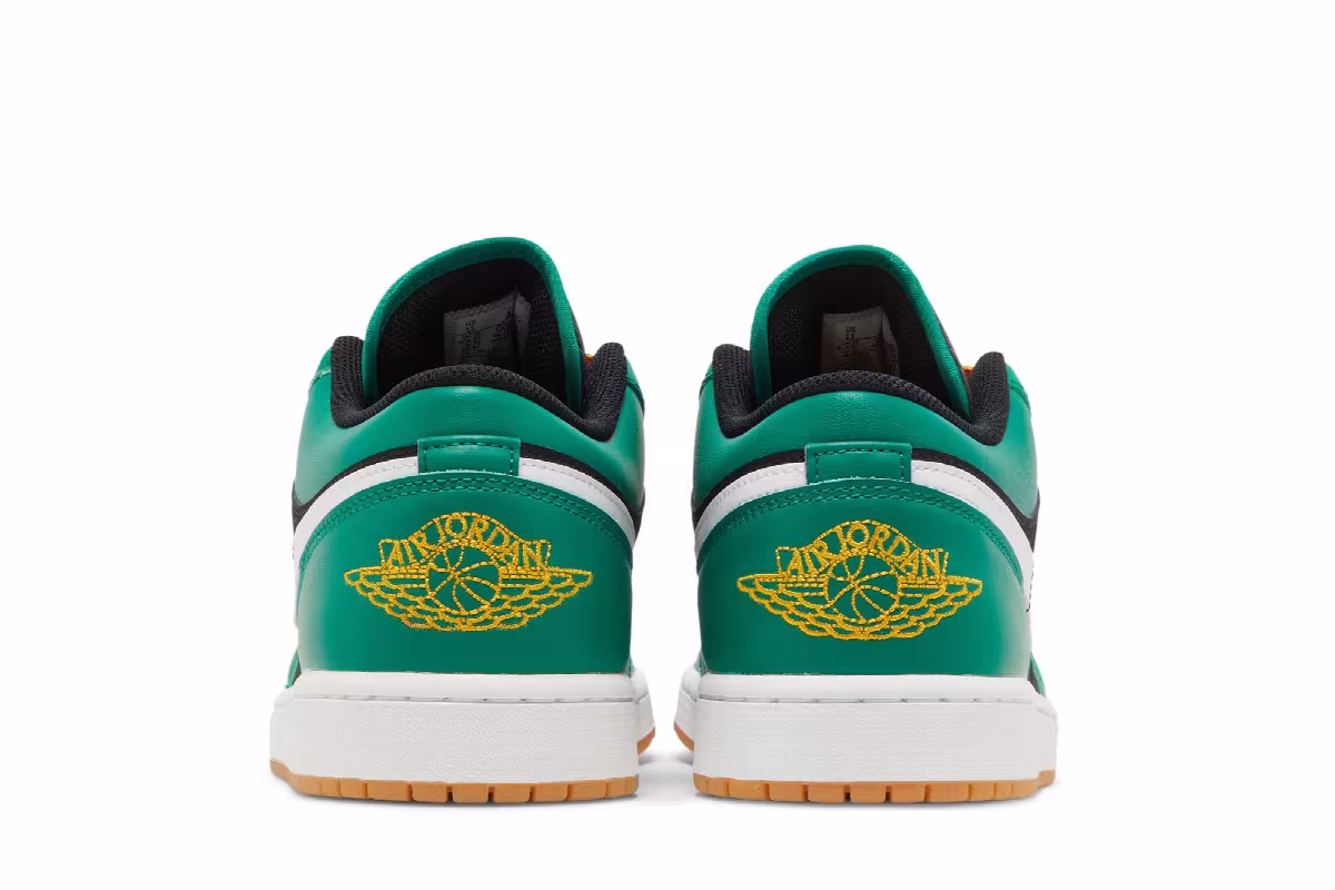 Air Jordan 1 Low SE Christmas, view 7