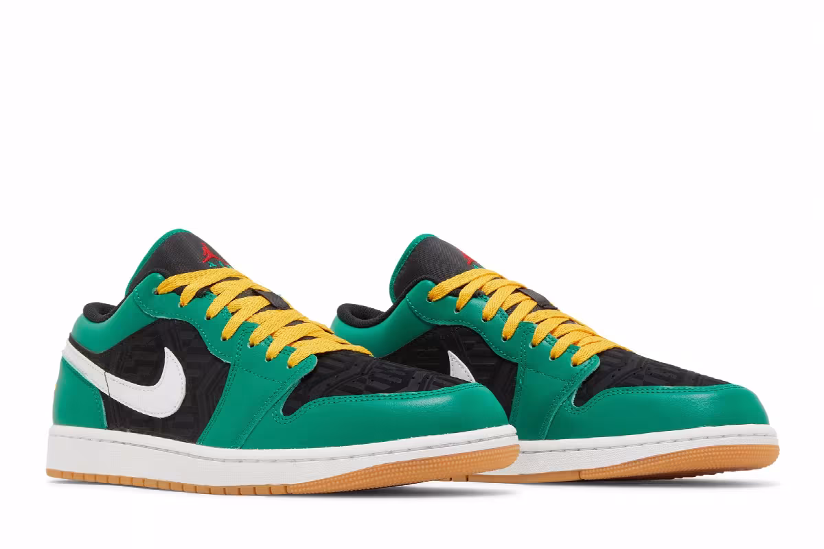 Air Jordan 1 Low SE Christmas, view 9