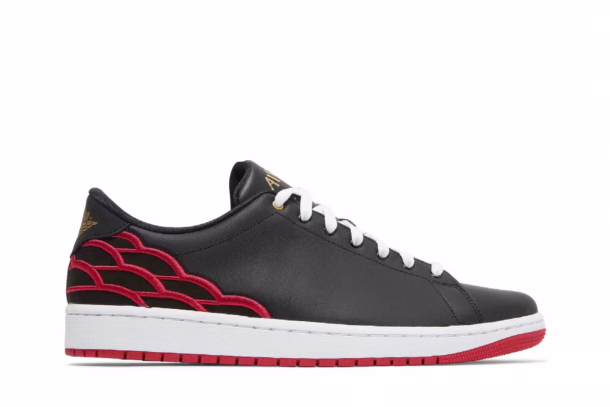 Air Jordan 1 Centre Court Black Pink, view 2
