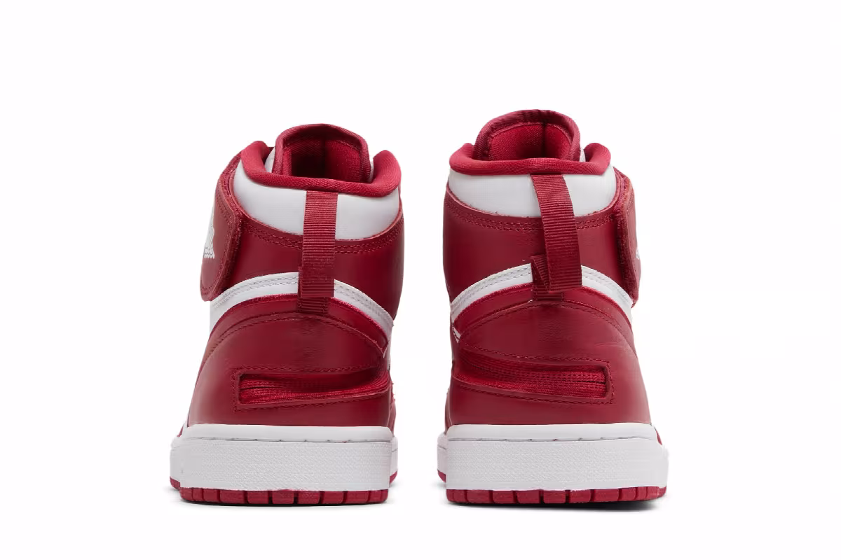Air Jordan 1 High FlyEase Cardinal Red, view 7