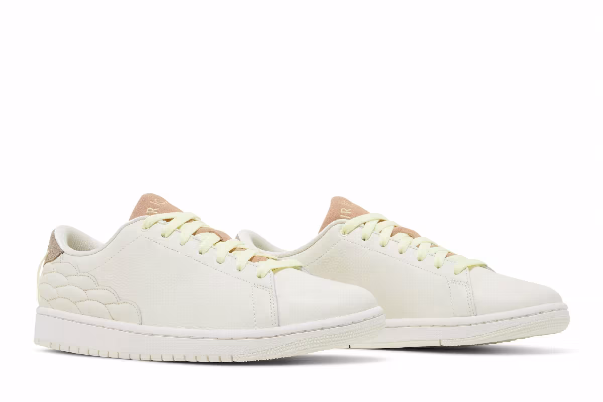 Air Jordan 1 Centre Court Coconut Milk Sail, view 9