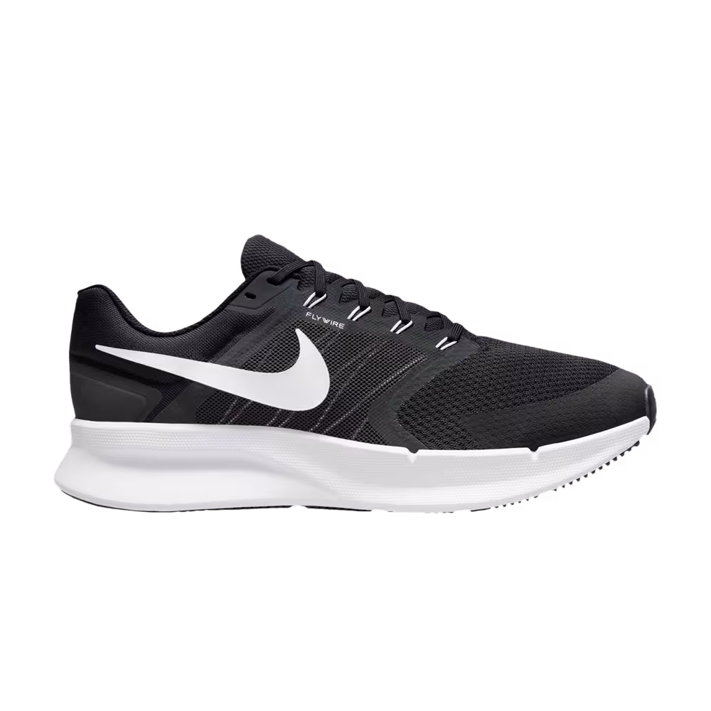 Nike Run Swift 3 Extra Wide Black Dark Smoke Grey White