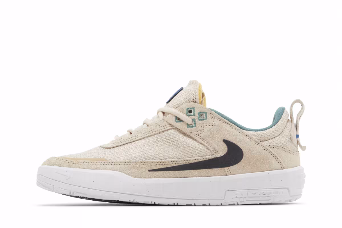 Nike Day One SB GS Sanddrift, view 4