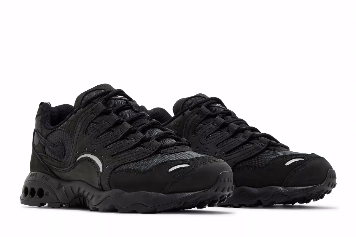 Nike Air Terra Humara Triple Black, view 9