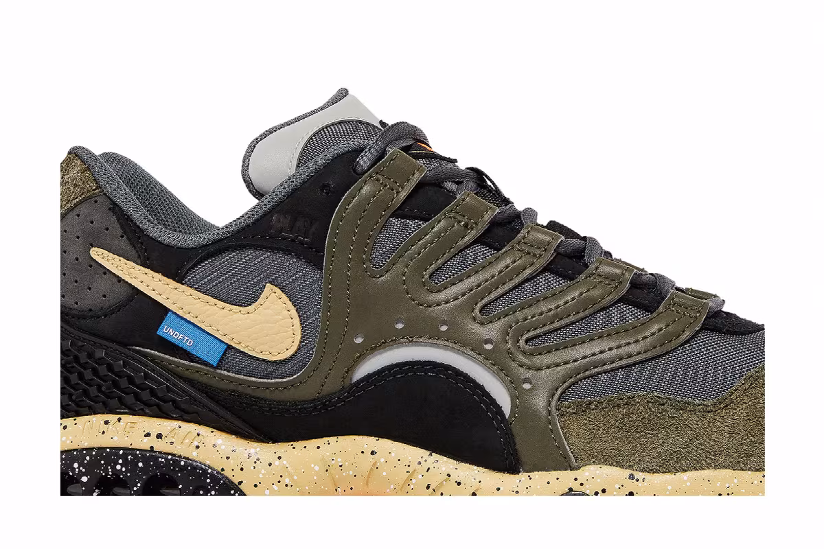 Undefeated x Nike Air Terra Humara Cargo Khaki, view 3