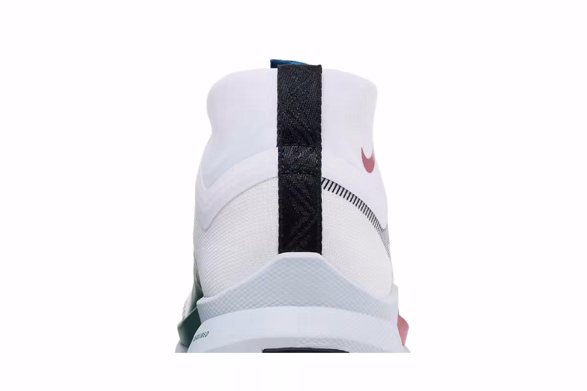 Nike Women's React Pegasus Trail 4 GORE-TEX White Cedar, view 8