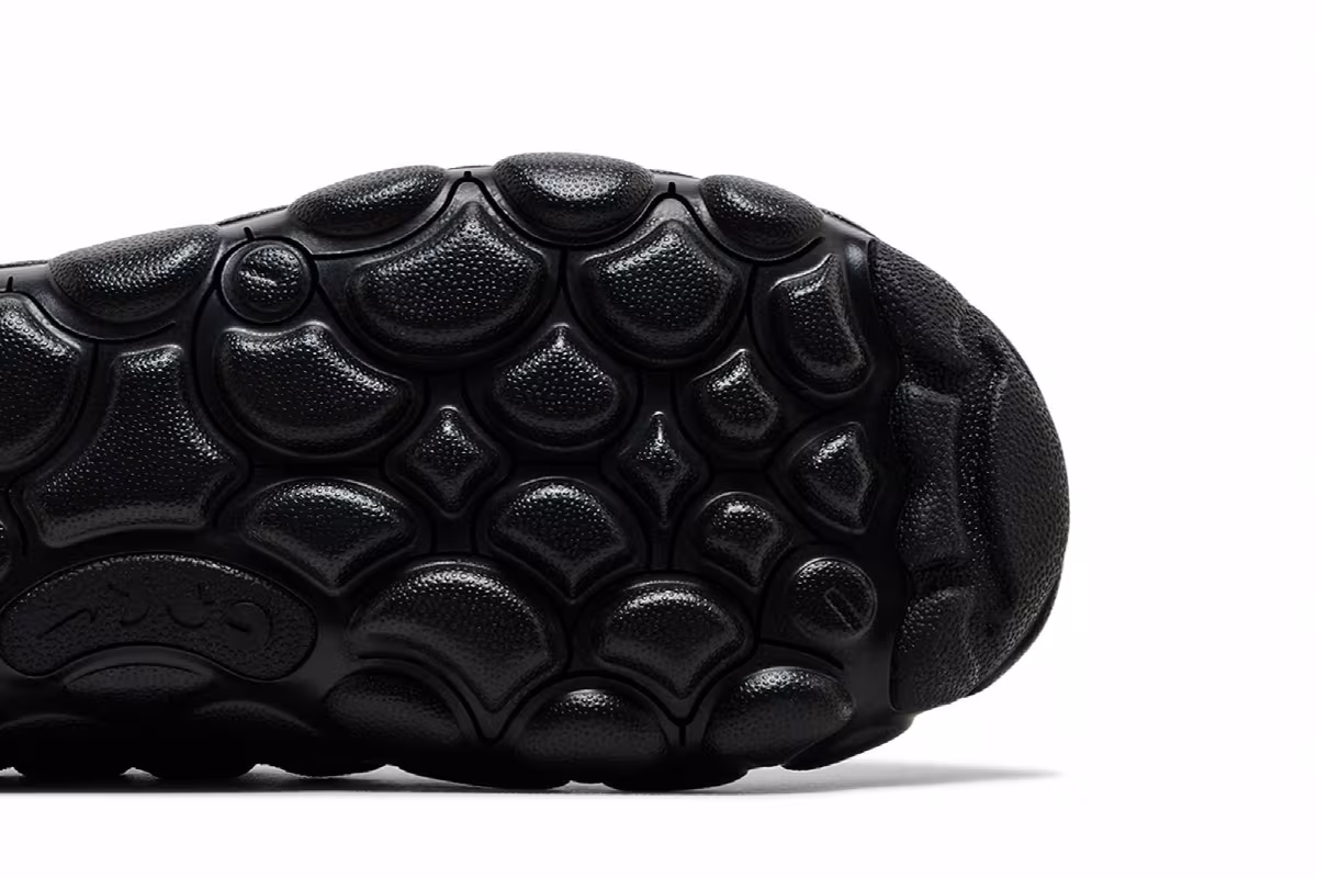 Nike Women's Flyknit Haven Black Metallic Silver, view 6