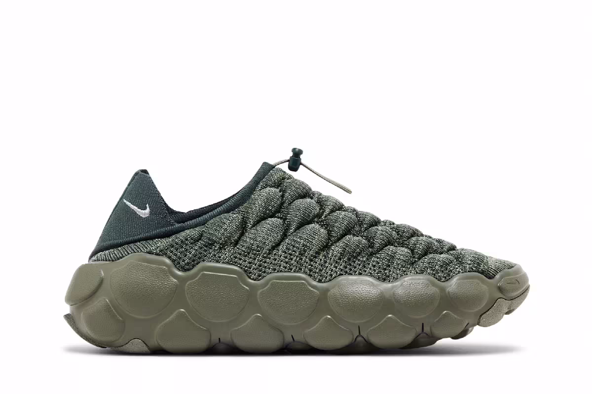Nike Women's Flyknit Haven Vintage Green, view 2