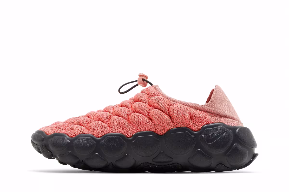 Nike Women's Flyknit Haven Hot Punch, view 4