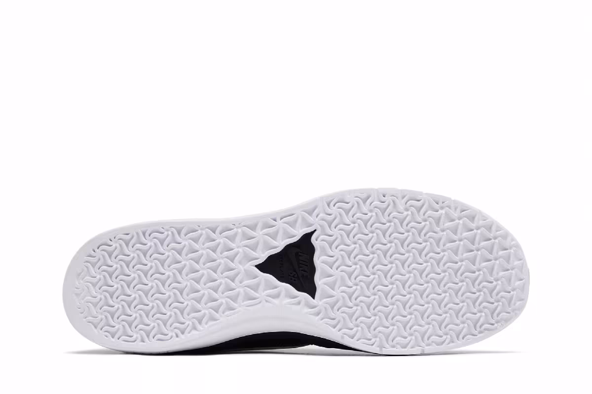 Nike PS8 SB Anthracite Cool Grey, view 5