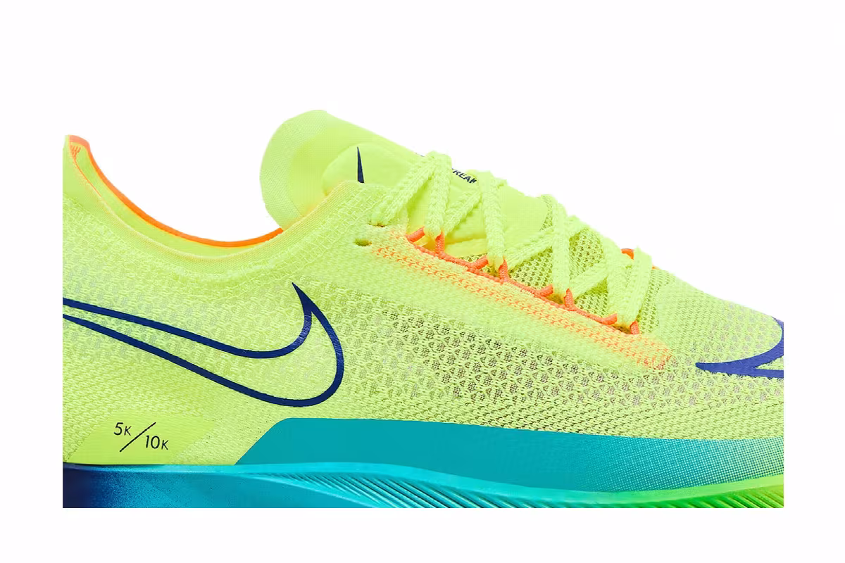 Nike ZoomX Streakfly Fast Pack, view 3