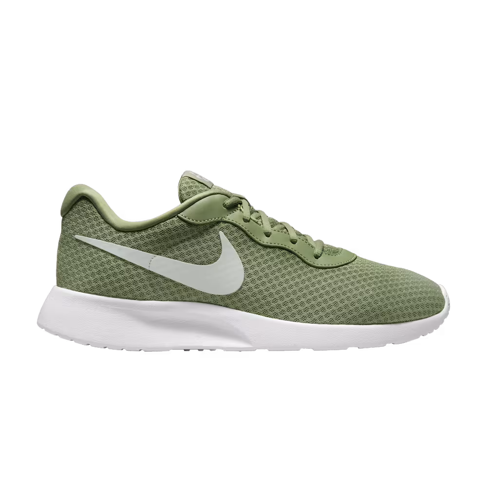 Nike Tanjun EasyOn Oil Green