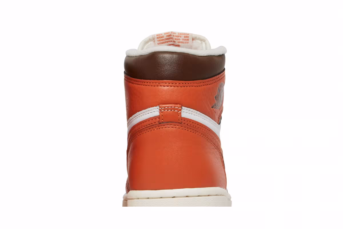 Women's Air Jordan 1 High OG Starfish, view 8