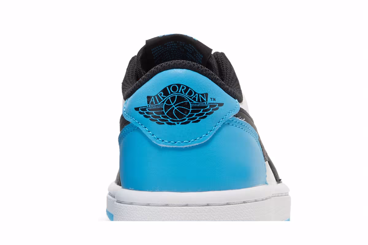 Women's Air Jordan 1 Low OG UNC, view 8