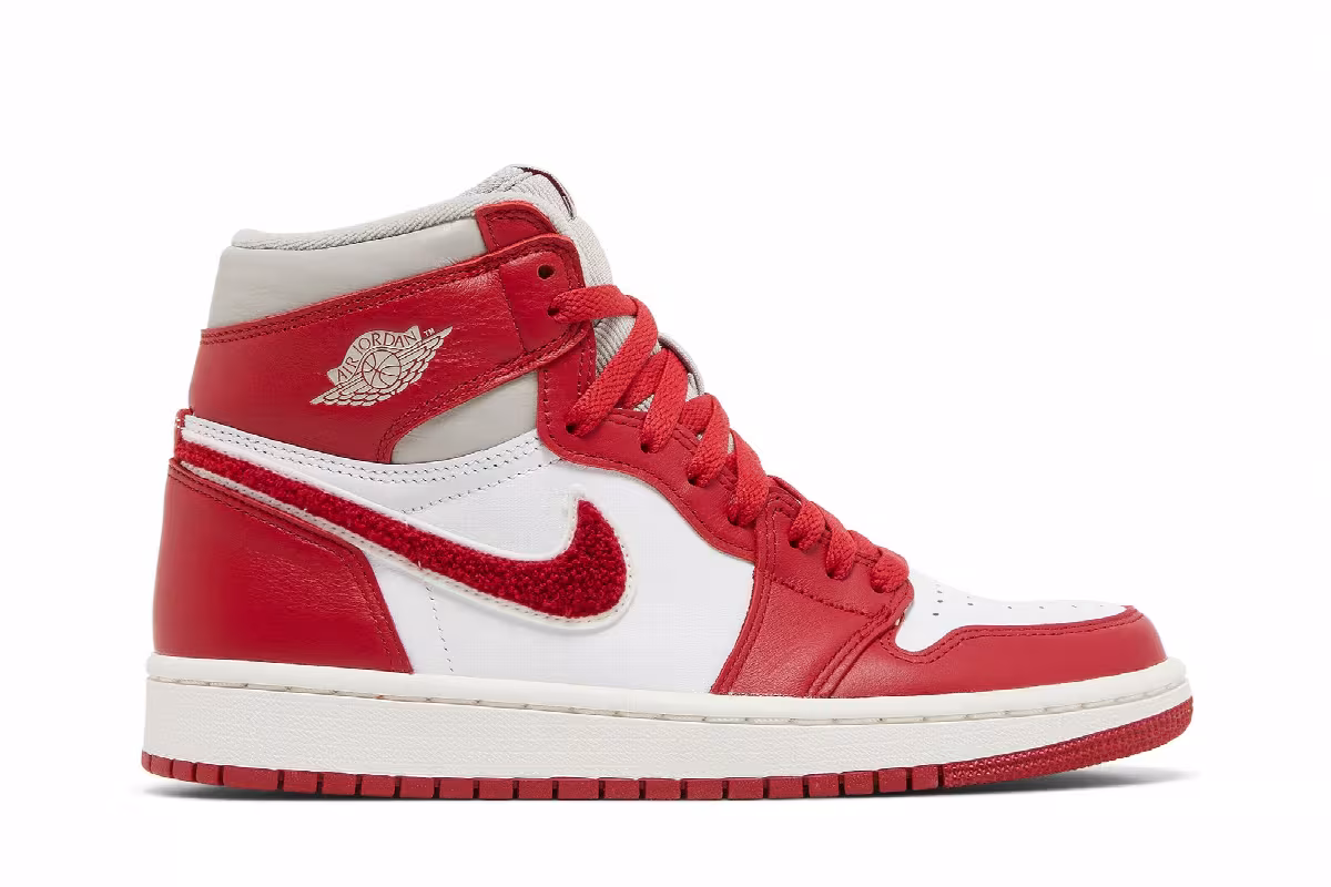 Women's Air Jordan 1 High OG Newstalgia Chenille, view 2