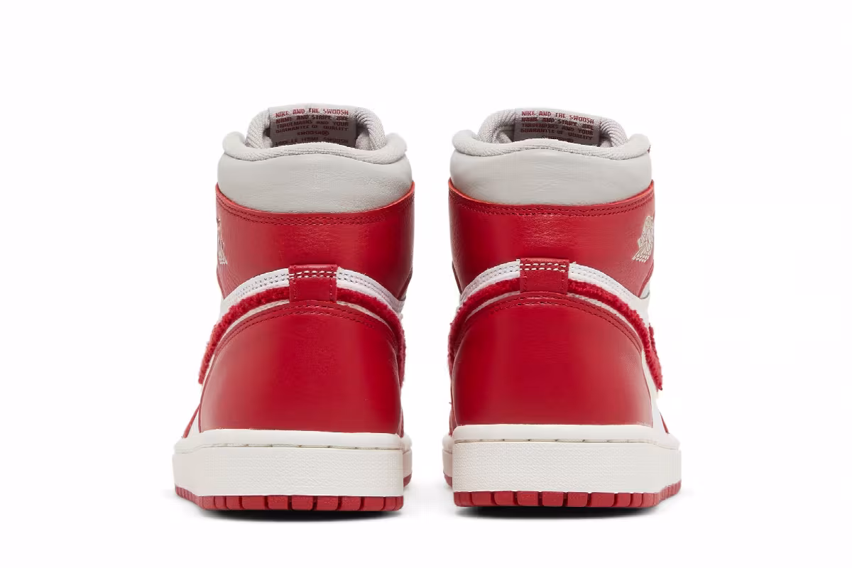 Women's Air Jordan 1 High OG Newstalgia Chenille, view 7