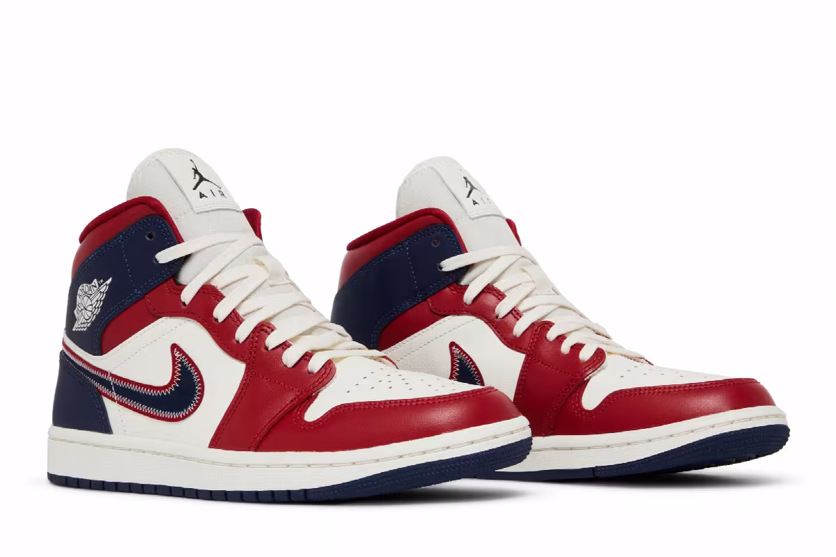 Women's Air Jordan 1 Mid SE USA 2022, view 9