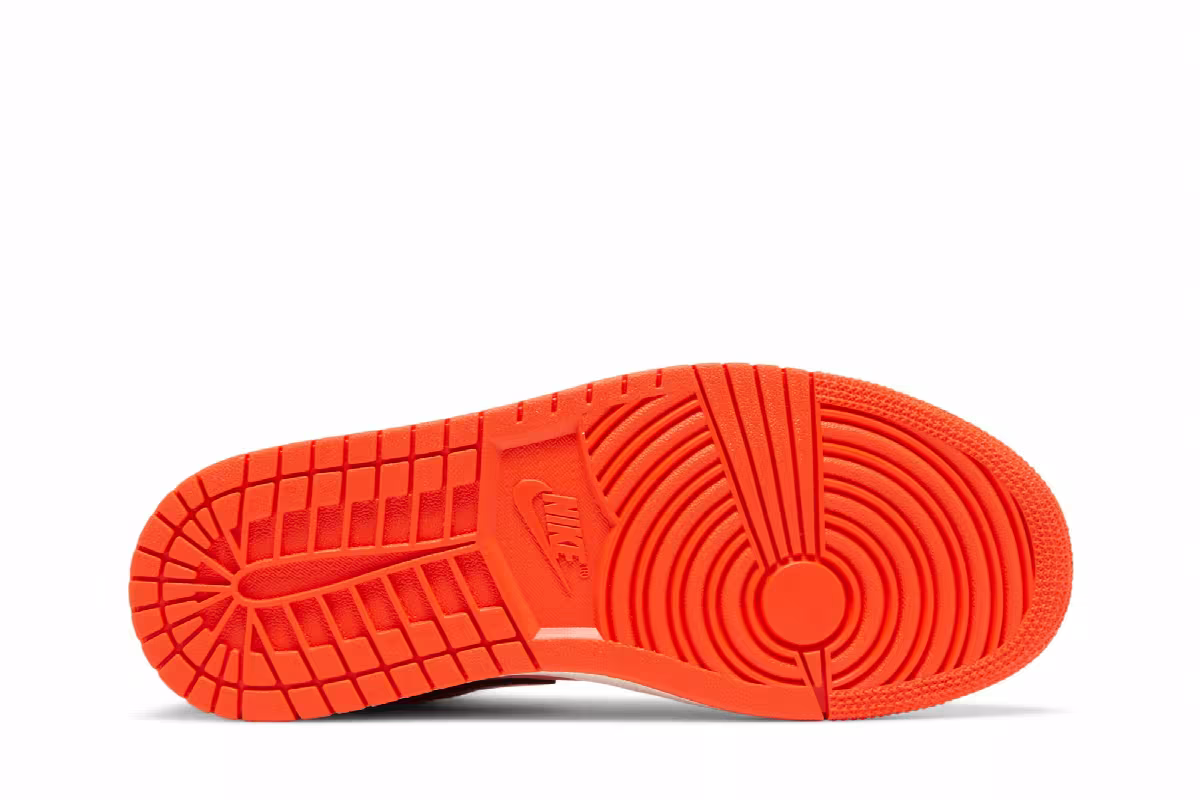 Women's Air Jordan 1 Low SE Rush Orange Black, view 5