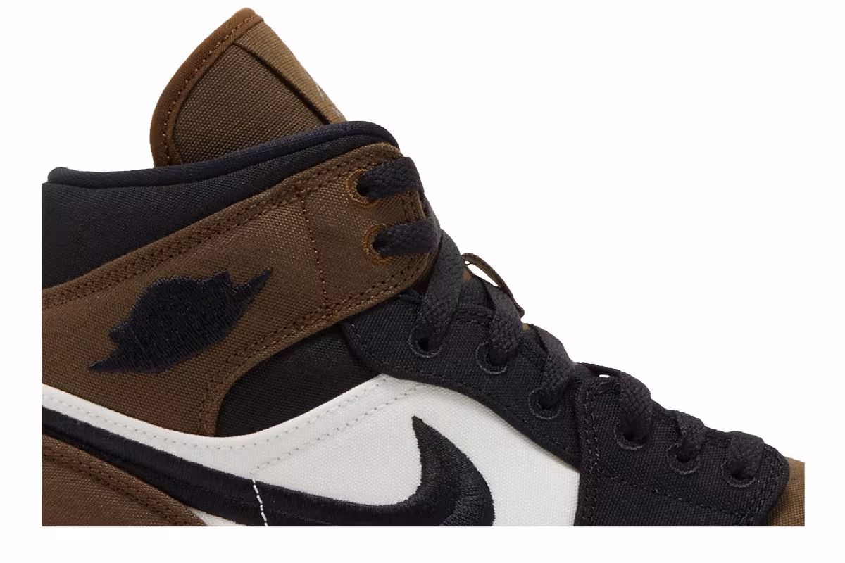 Women's Air Jordan 1 Mid SE Olive Toe, view 3