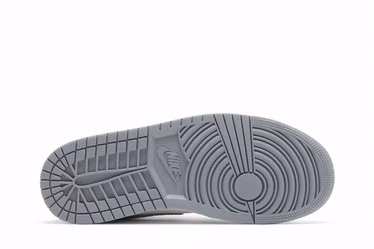 Women's Air Jordan 1 Mid Stealth, view 5