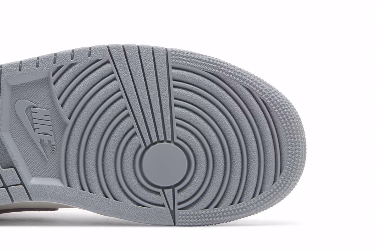 Women's Air Jordan 1 Mid Stealth, view 6
