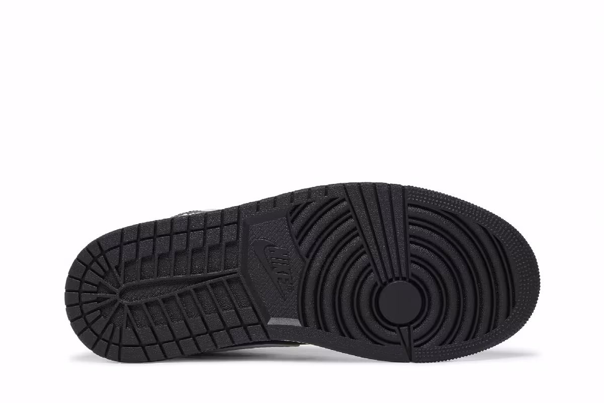Women's Air Jordan 1 Mid SE Homage, view 5