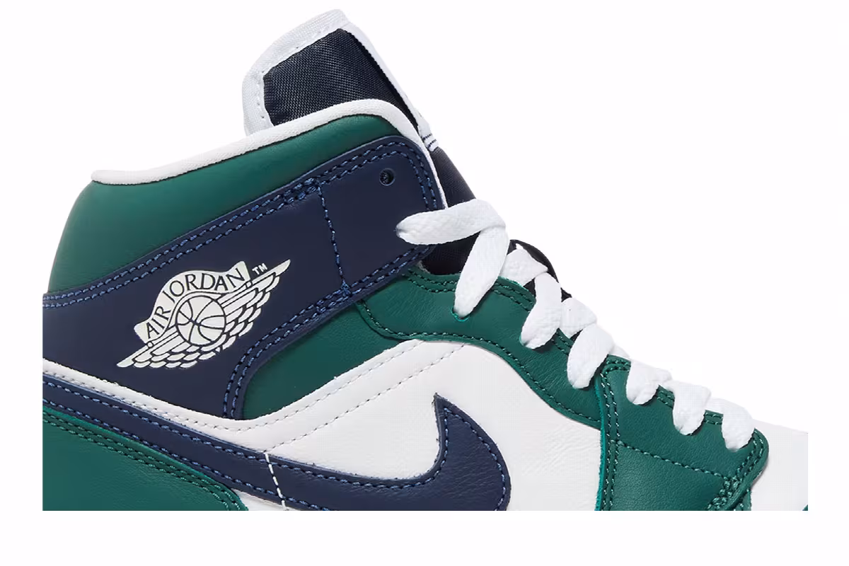 Women's Air Jordan 1 Mid SE Noble Green, view 3