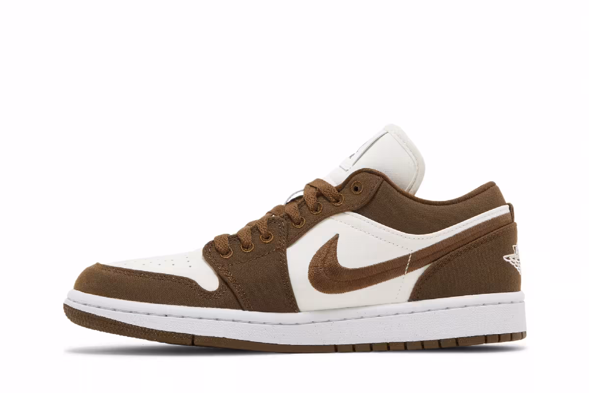 Women's Air Jordan 1 Low SE Light Olive, view 4