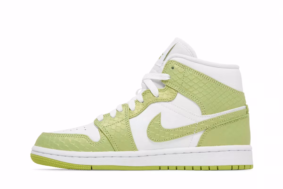Women's Air Jordan 1 Mid SE Green Python, view 4