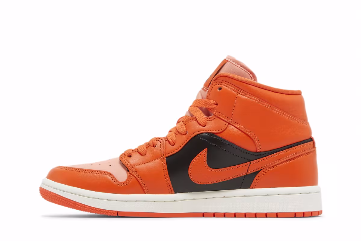 Women's Air Jordan 1 Mid SE Rush Orange, view 4