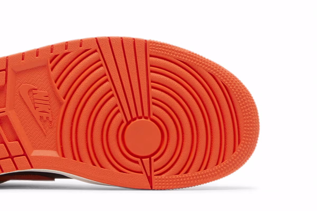 Women's Air Jordan 1 Mid SE Rush Orange, view 6