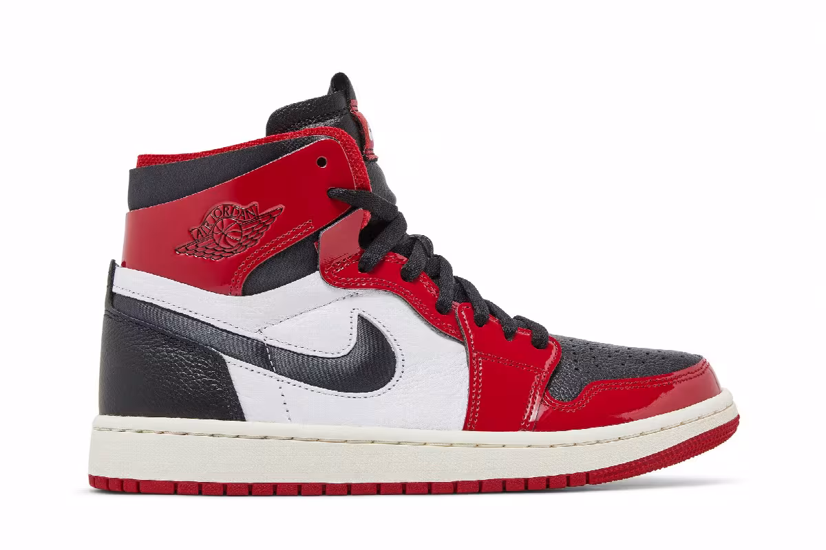 Women's Air Jordan 1 High Zoom Comfort Chicago Bulls, view 2
