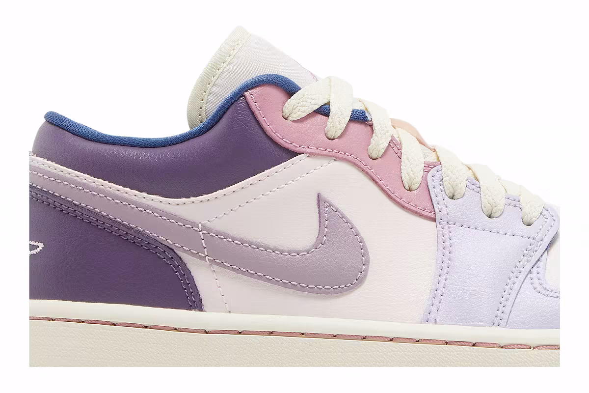 Women's Air Jordan 1 Low Pastel Plum, view 3