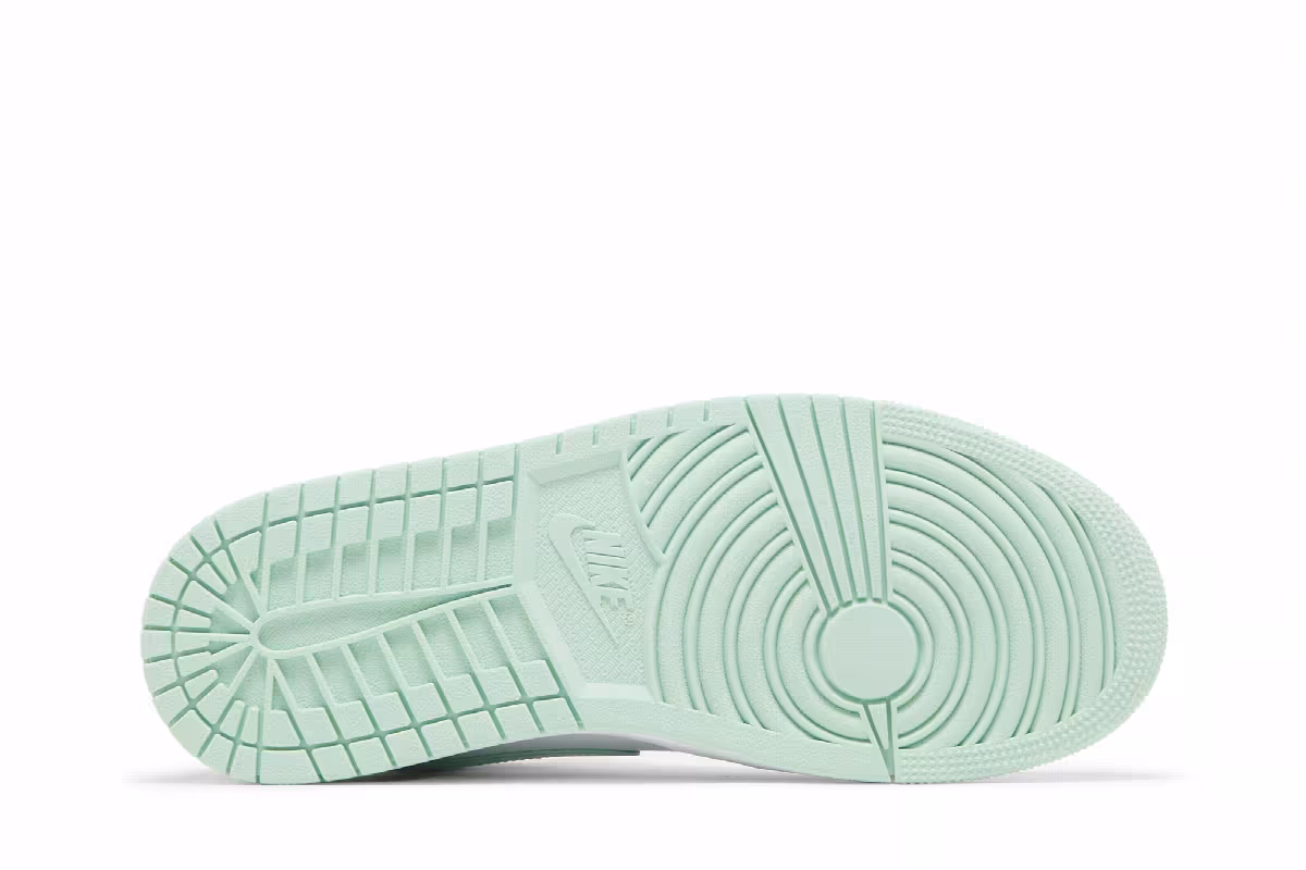 Women's Air Jordan 1 Mid Marine Green, view 5