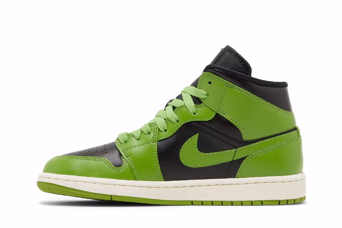 Women's Air Jordan 1 Mid Altitude Green, view 4