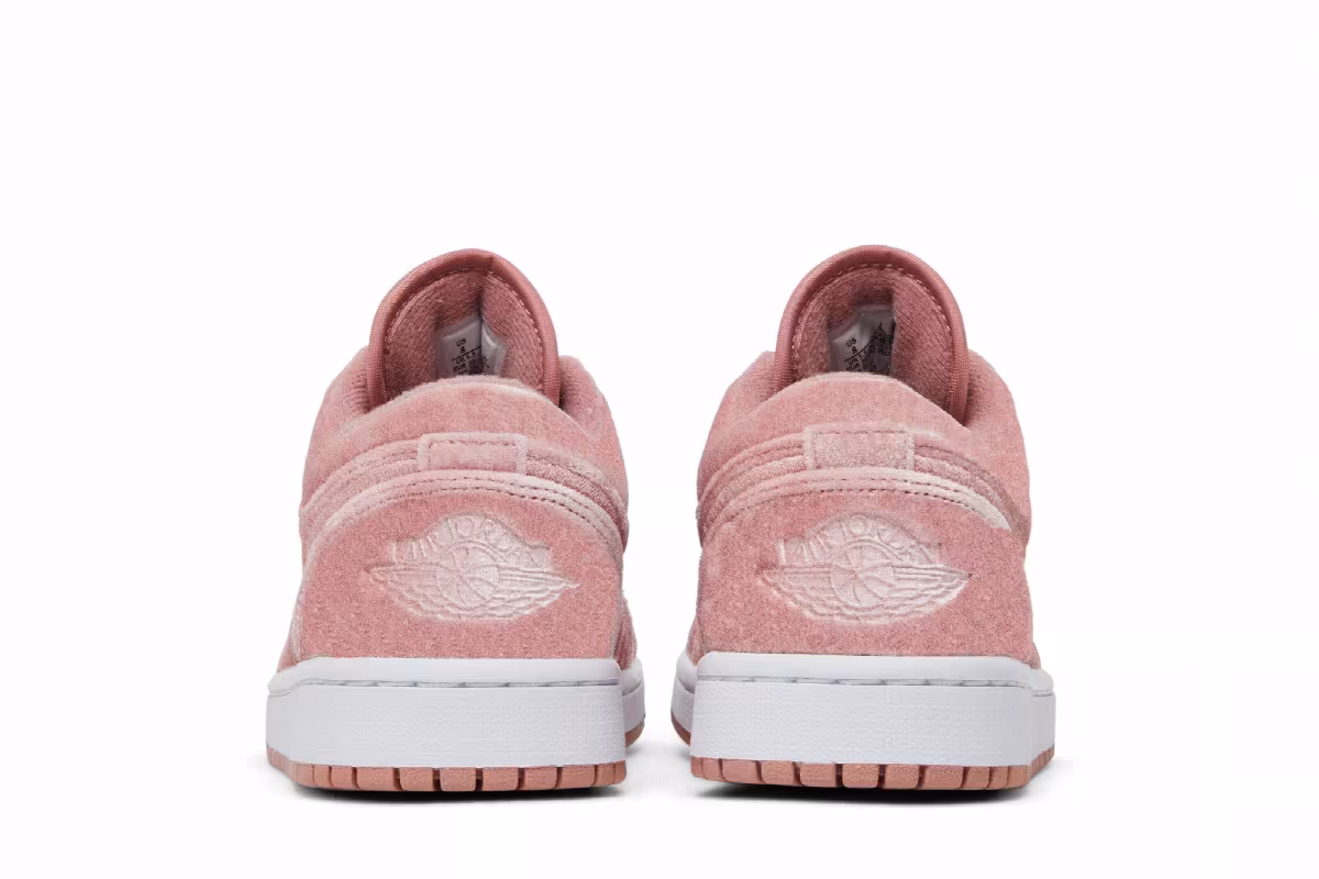 Women's Air Jordan 1 Low SE Pink Velvet, view 7